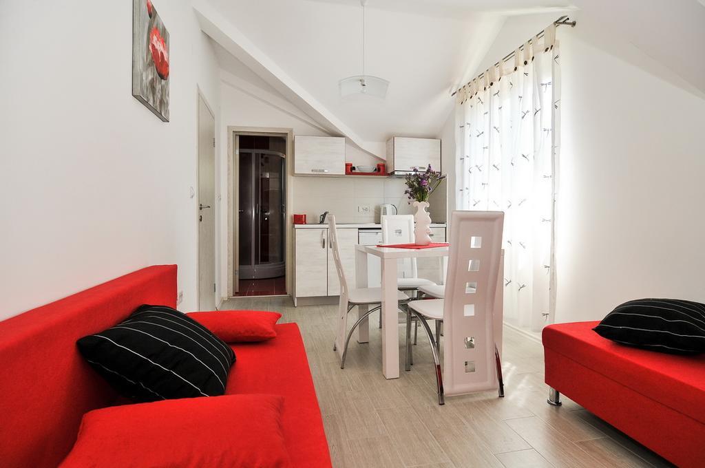 Apartmani P&M ติวัต ภายนอก รูปภาพ