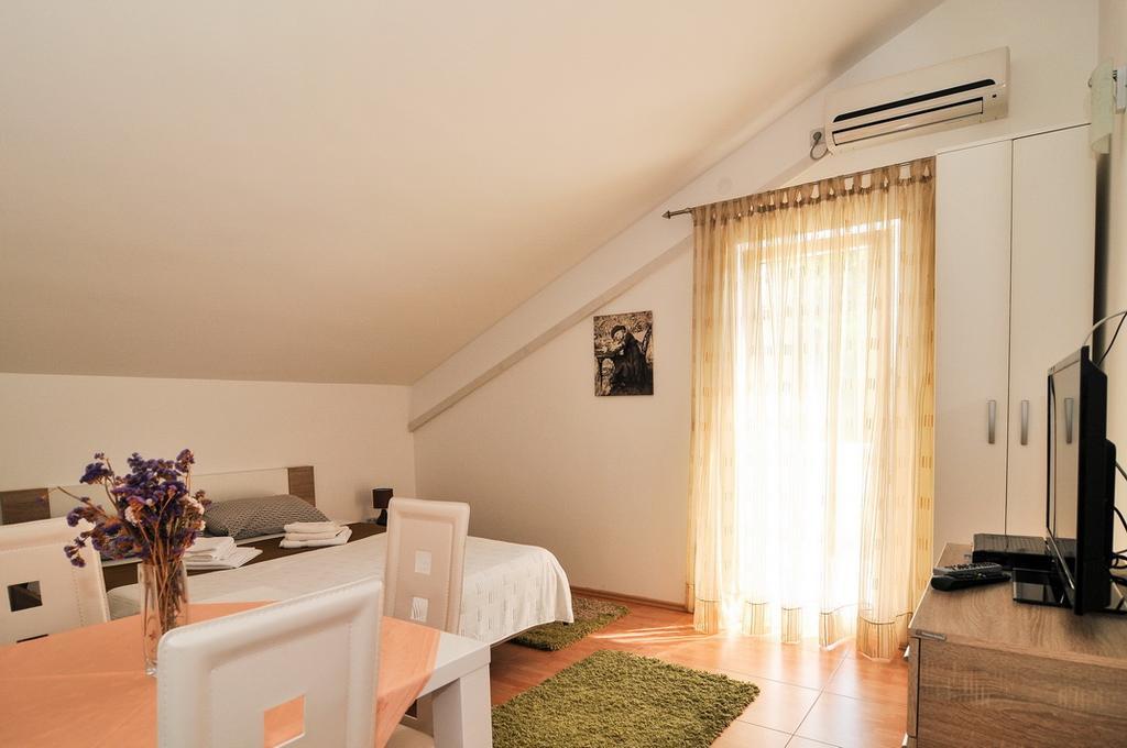 Apartmani P&M ติวัต ภายนอก รูปภาพ